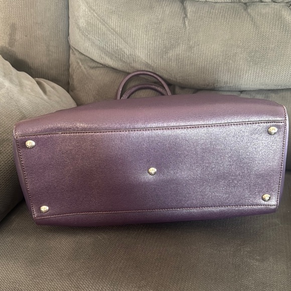 Fendi Purple Tote with Structured Design and Leather Finish. Price firm - Picture 3 of 13